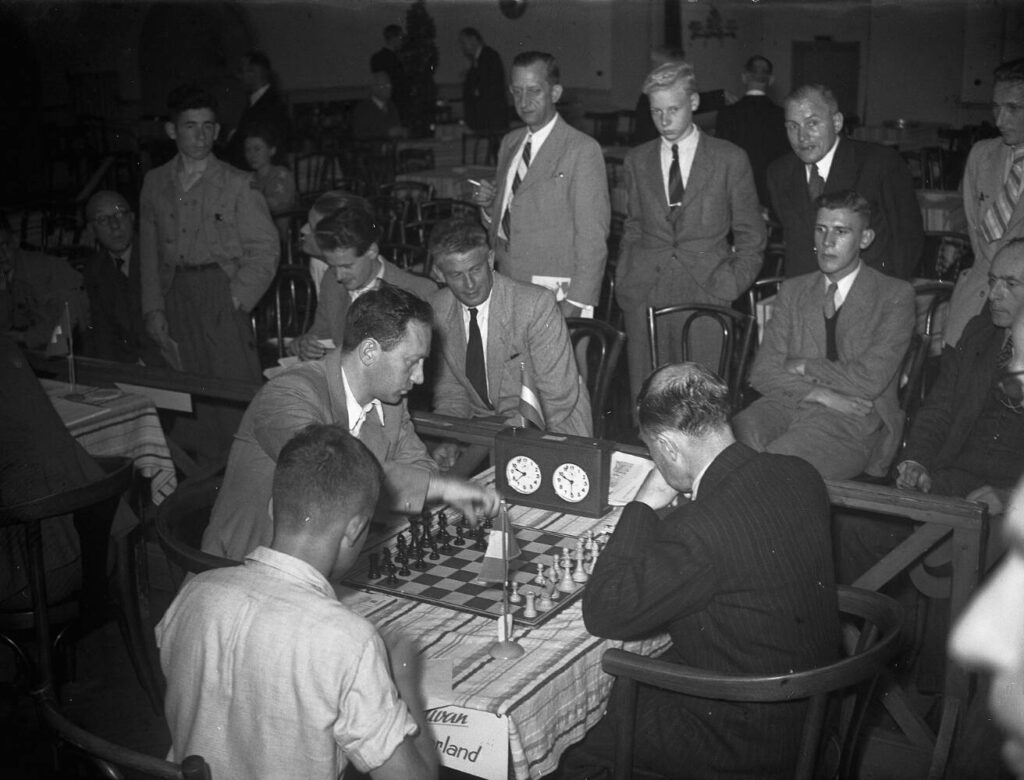 Barney O'Sullivan - Laszlo Szabo, Hilversum Zonal 1947